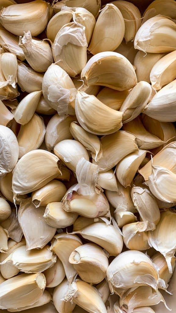 How to Make the Healthiest Naturally Fermented Garlic